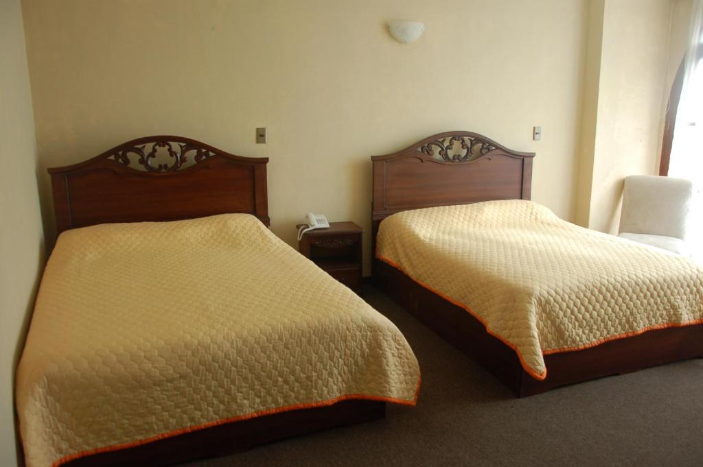 Hostal Tukos La Casa Real Potosi Bagian luar foto