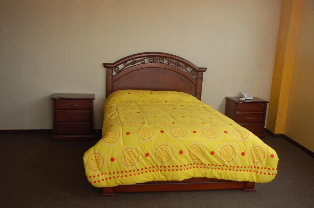 Hostal Tukos La Casa Real Potosi Ruang foto