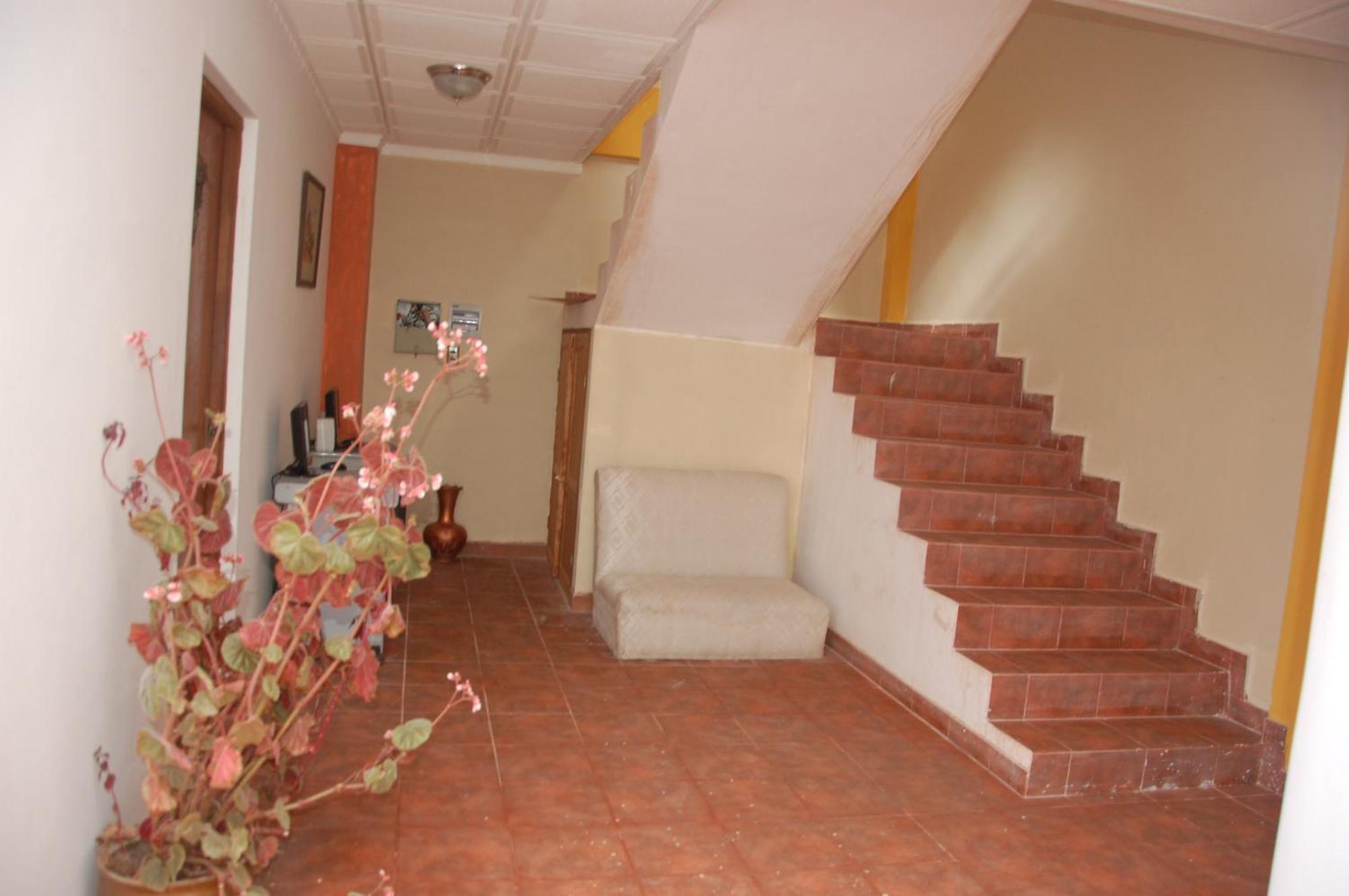 Hostal Tukos La Casa Real Potosi Bagian luar foto
