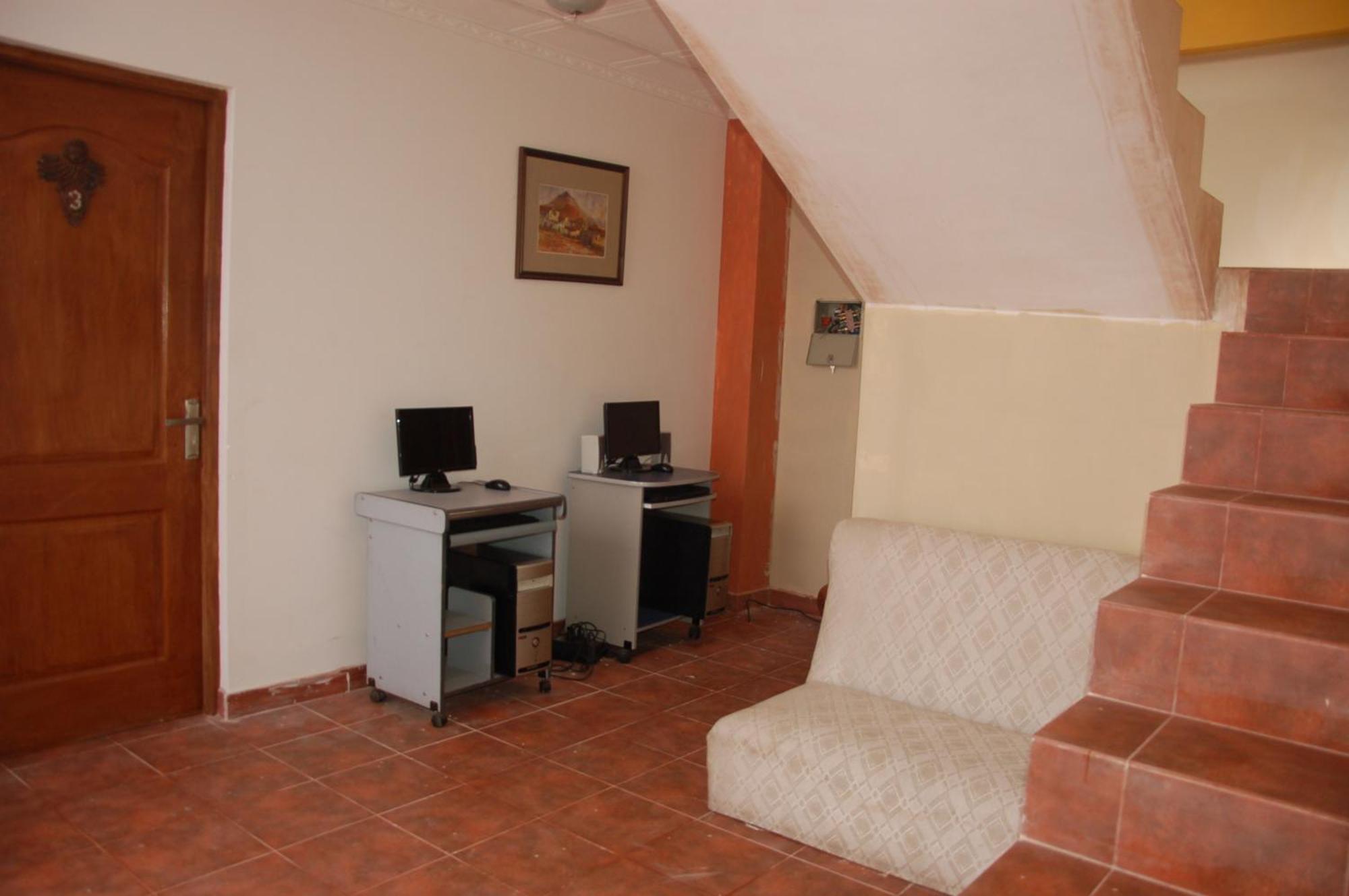 Hostal Tukos La Casa Real Potosi Bagian luar foto