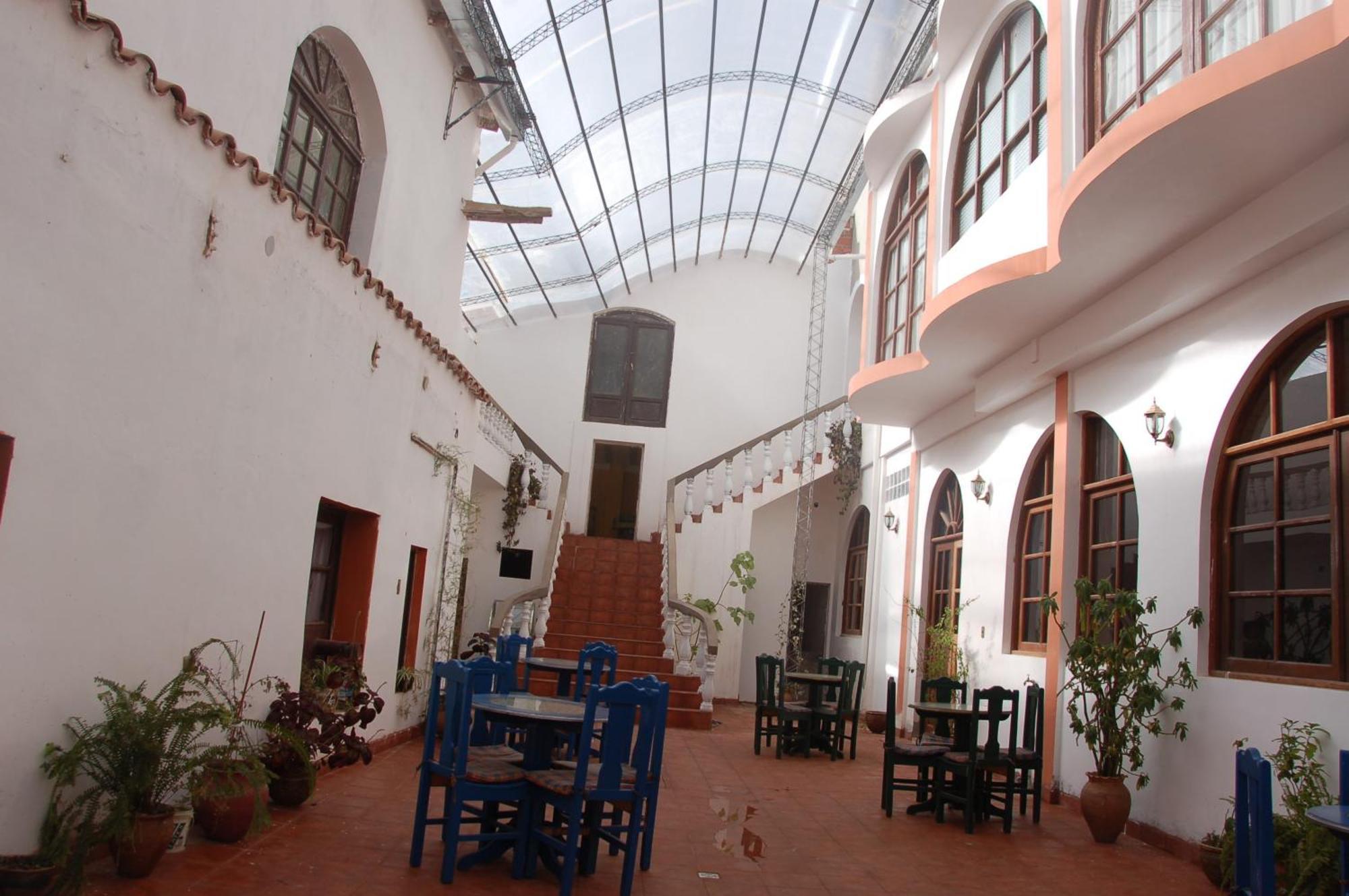 Hostal Tukos La Casa Real Potosi Bagian luar foto