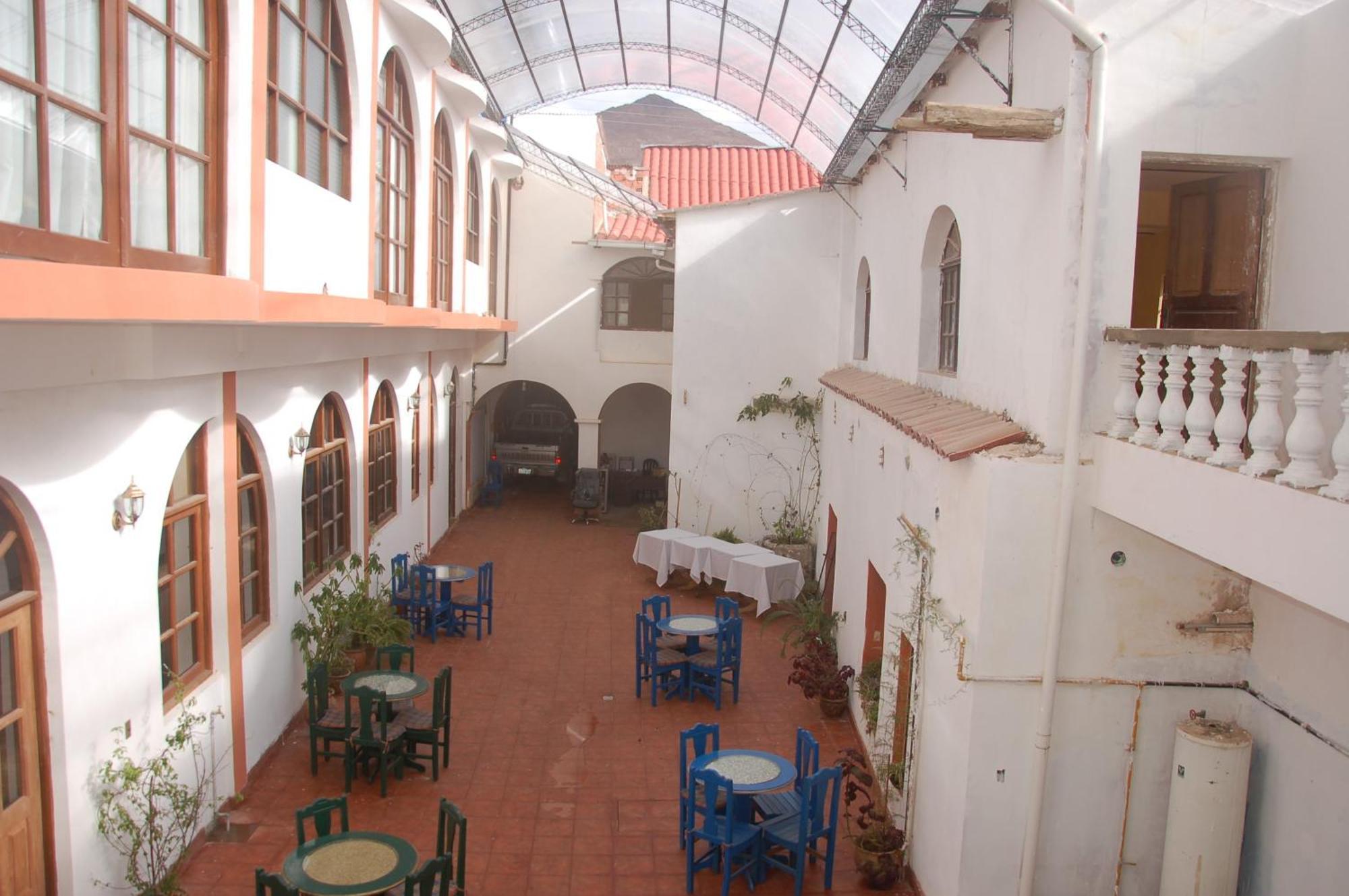 Hostal Tukos La Casa Real Potosi Bagian luar foto