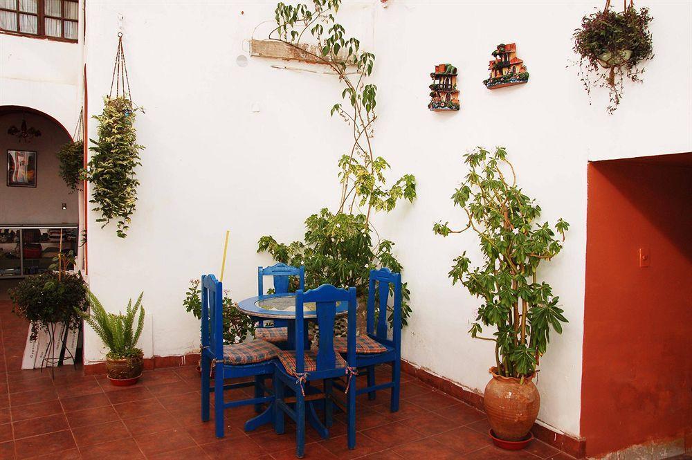 Hostal Tukos La Casa Real Potosi Bagian luar foto