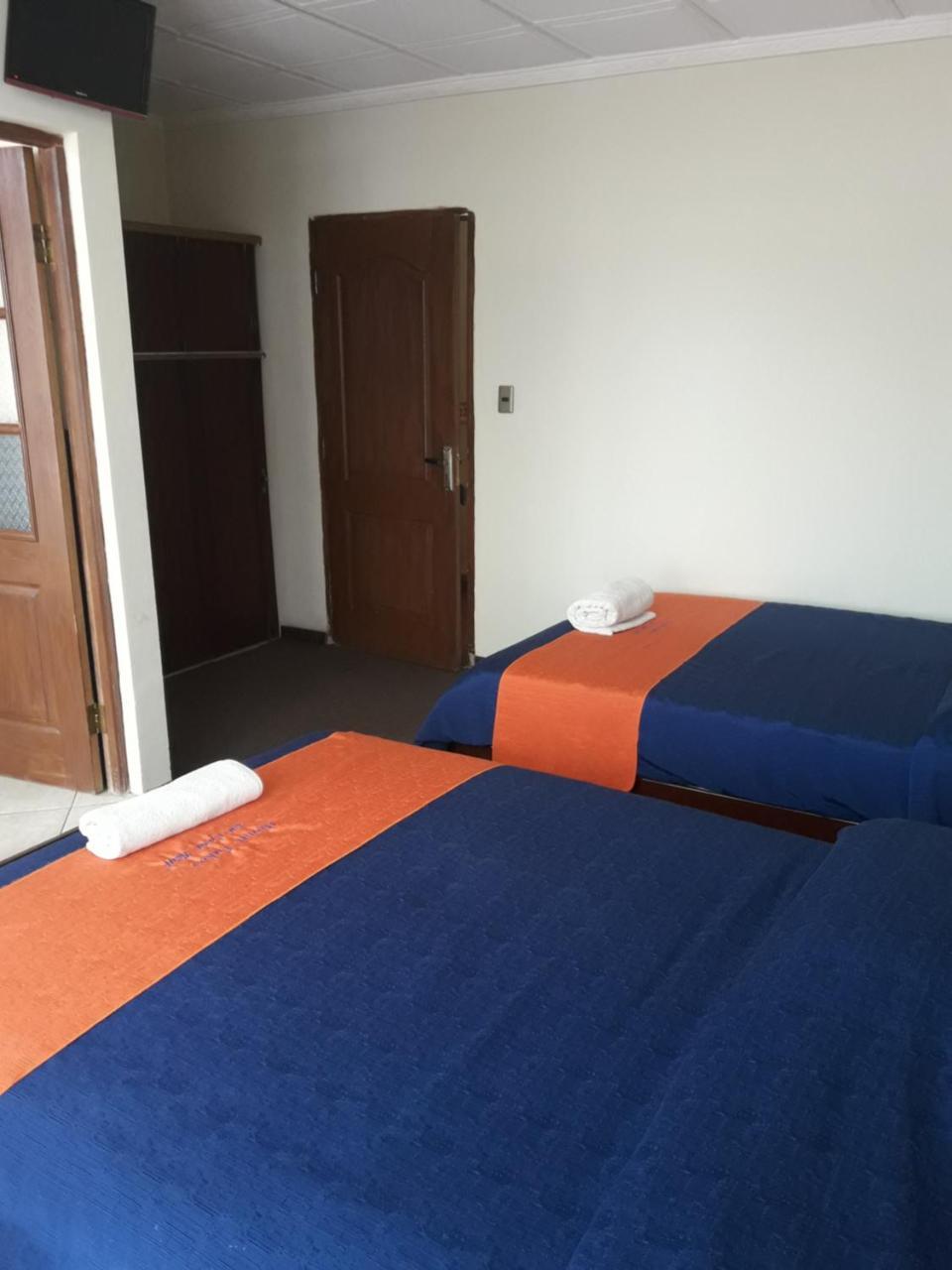Hostal Tukos La Casa Real Potosi Bagian luar foto