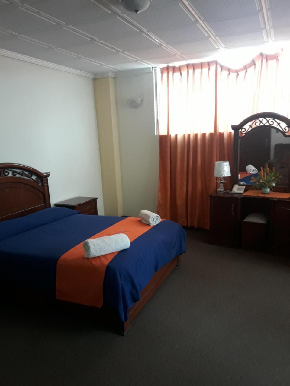 Hostal Tukos La Casa Real Potosi Bagian luar foto